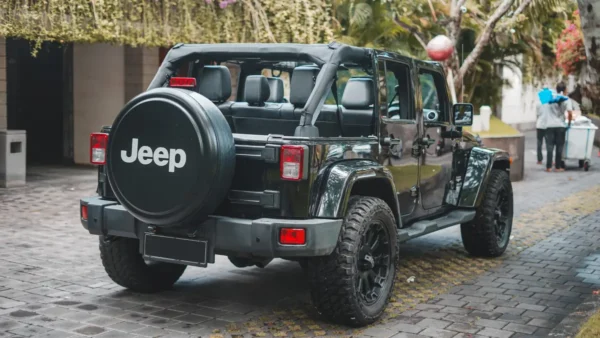 Jeep Wrangler Sahara