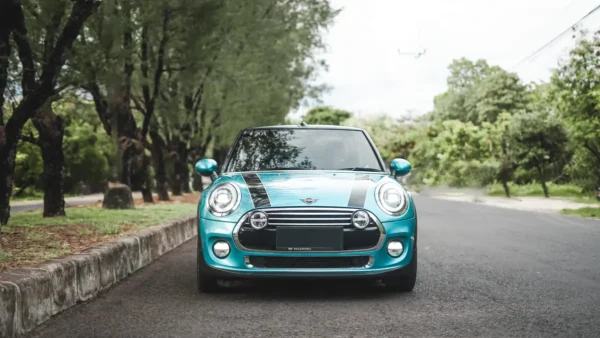 Mini Cooper Cabriolet Aqua Blue