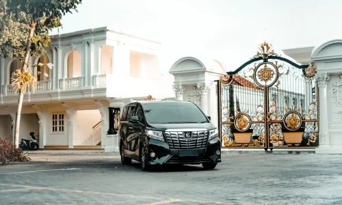 Alphard di Erlangga 3