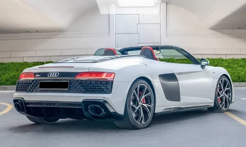 Audi R8 V10 Spyder 1