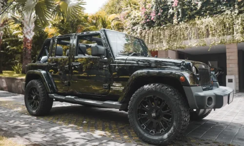 Jeep Wrangler Sahara 9