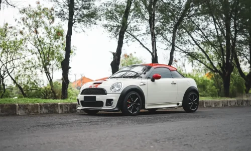 Mini Cooper JCW 2 Seater White 1