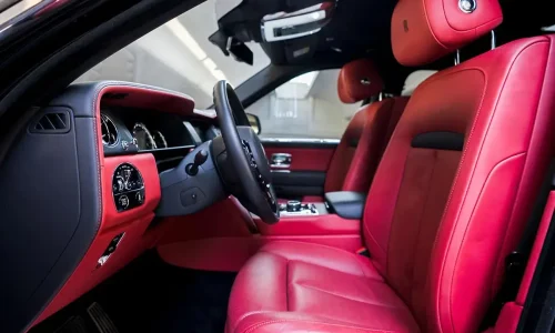 Rolls-Royce-Cullinan-Black-for-Rent-6-optimized