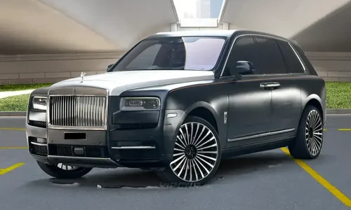 black Rolls Royce Cullinan